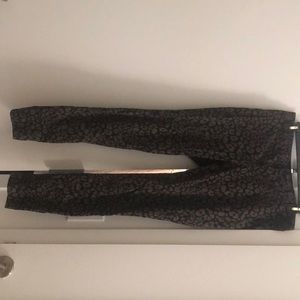 COPY - Leopard pattern pants. Soft and comfortable